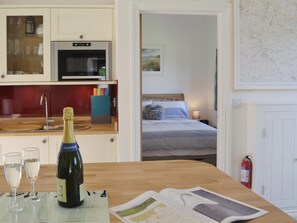 Dishwasher - 1 bedroom accommodation in Meshaw, near South Molton (Meshaw, near South Molton)