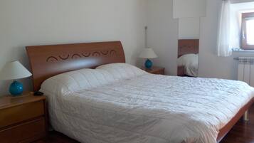 1 Schlafzimmer, Bügeleisen/Bügelbrett, WLAN, Bettwäsche