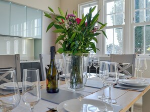 Dining - 3 bedroom accommodation in Upper Poppleton, near York (Upper Poppleton, near York)