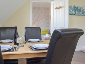 Dining - 2 bedroom accommodation in York (York)