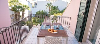 Talè Talè Appartement à seulement 90m de la plage de sable