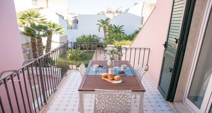 TalĂš TalĂš Appartement Ă seulement 90m de la plage de sable