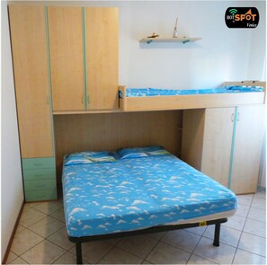 1 habitación, caja de seguridad en la habitación y wifi 