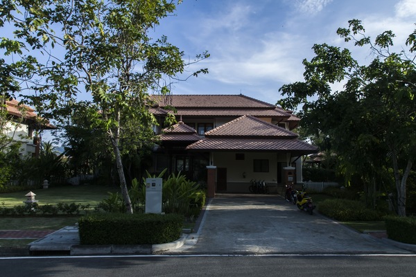 PhukeLaguna 4 bedrooms thai pool villa