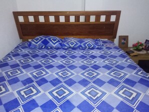 1 Schlafzimmer, Bügeleisen/Bügelbrett, Internetzugang, Bettwäsche