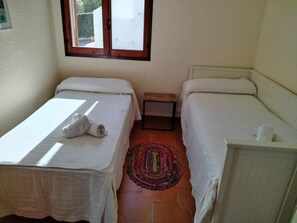 1 bedroom, iron/ironing board, bed sheets
