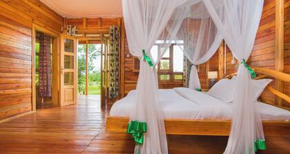 Budget Game Lodge dans le parc national Queen Elizabeth, en Ouganda
