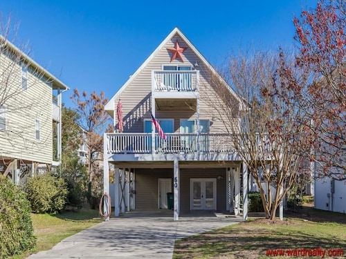 The Sea Urchin - Charming 4 Bedroom Coastal Home