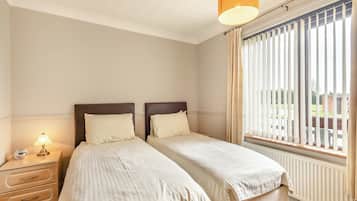 1 bedroom, free WiFi, bed sheets