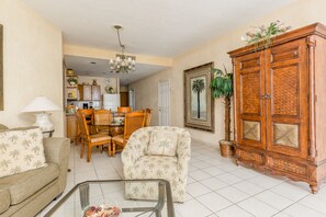 TV, DVD player - Sonoran Sea E-404 Good By The Sea Ultimate Oceanfront (Puerto Peñasco)