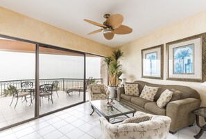 TV, DVD player - Sonoran Sea E-404 Good By The Sea Ultimate Oceanfront (Puerto Peñasco)