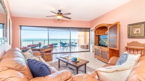 Smart TV, DVD player