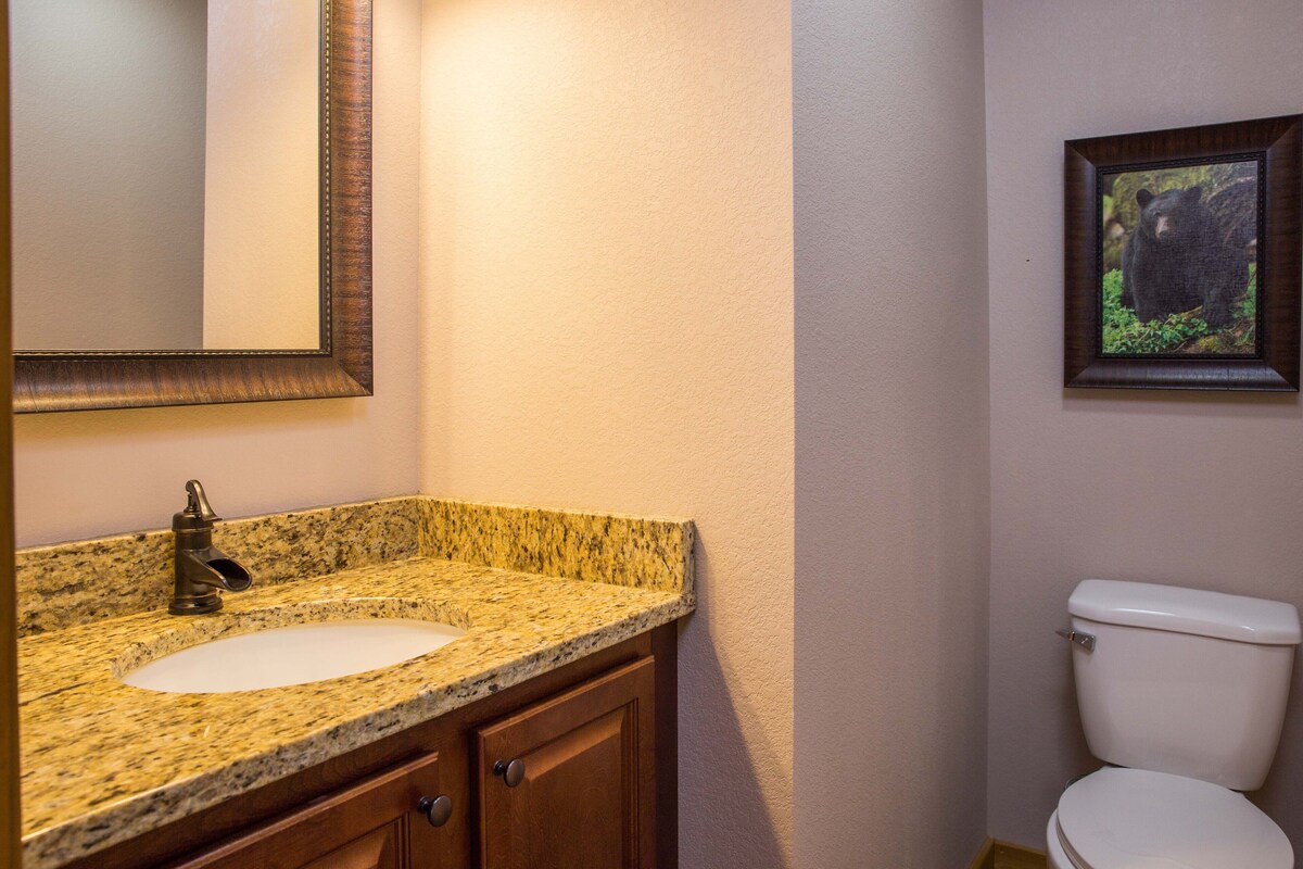 Photo 81 of 4BR, indoor pool, hot tub, game room.