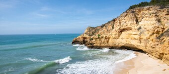 6a Fabrica velha Beautiful house + pool walking distance to beach