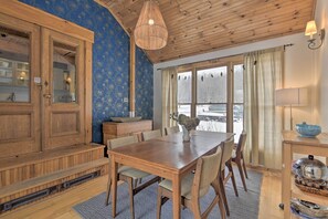 Dining - Upscale Montgomery Cabin, Near Jay Peak Resort! (Montgomery)