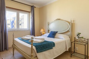 2 bedrooms, free WiFi, bed sheets
