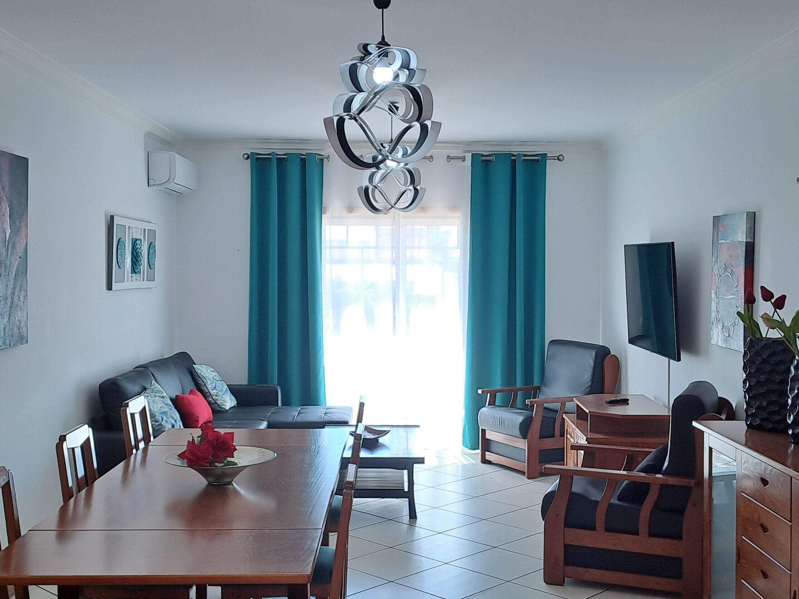 T3, Espaçoso, Wifi, A/c, Junto à Praia! - Albufeira