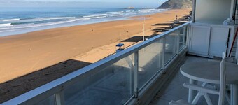 EGONA-1. linje strand, privilegert utsikt, garasje