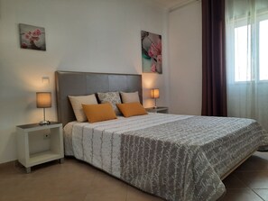 2 Schlafzimmer, Bügeleisen/Bügelbrett, kostenloses WLAN, Bettwäsche