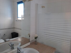 Secadora de cabello y toallas 