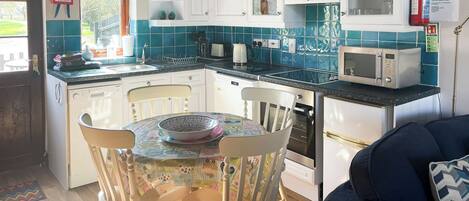 Dishwasher, high chair