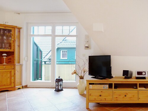 cozy apartment near the Darßwald, beach chair on balcony, WiFi, 4 pers.
