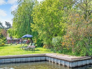 Property grounds - 4 bedroom accommodation in Irstead, near Wroxham (Irstead, near Wroxham)