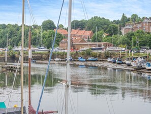 Marina - Island In The Stream (Abraham&rsquo;s Quay, Whitby)