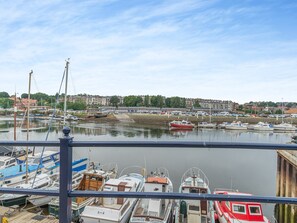 Marina - Island In The Stream (Abraham&rsquo;s Quay, Whitby)