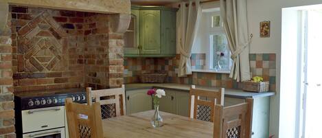 تناول الطعام