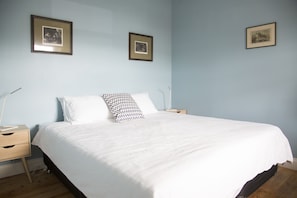 2 habitaciones, tabla de planchar con plancha y wifi gratis 