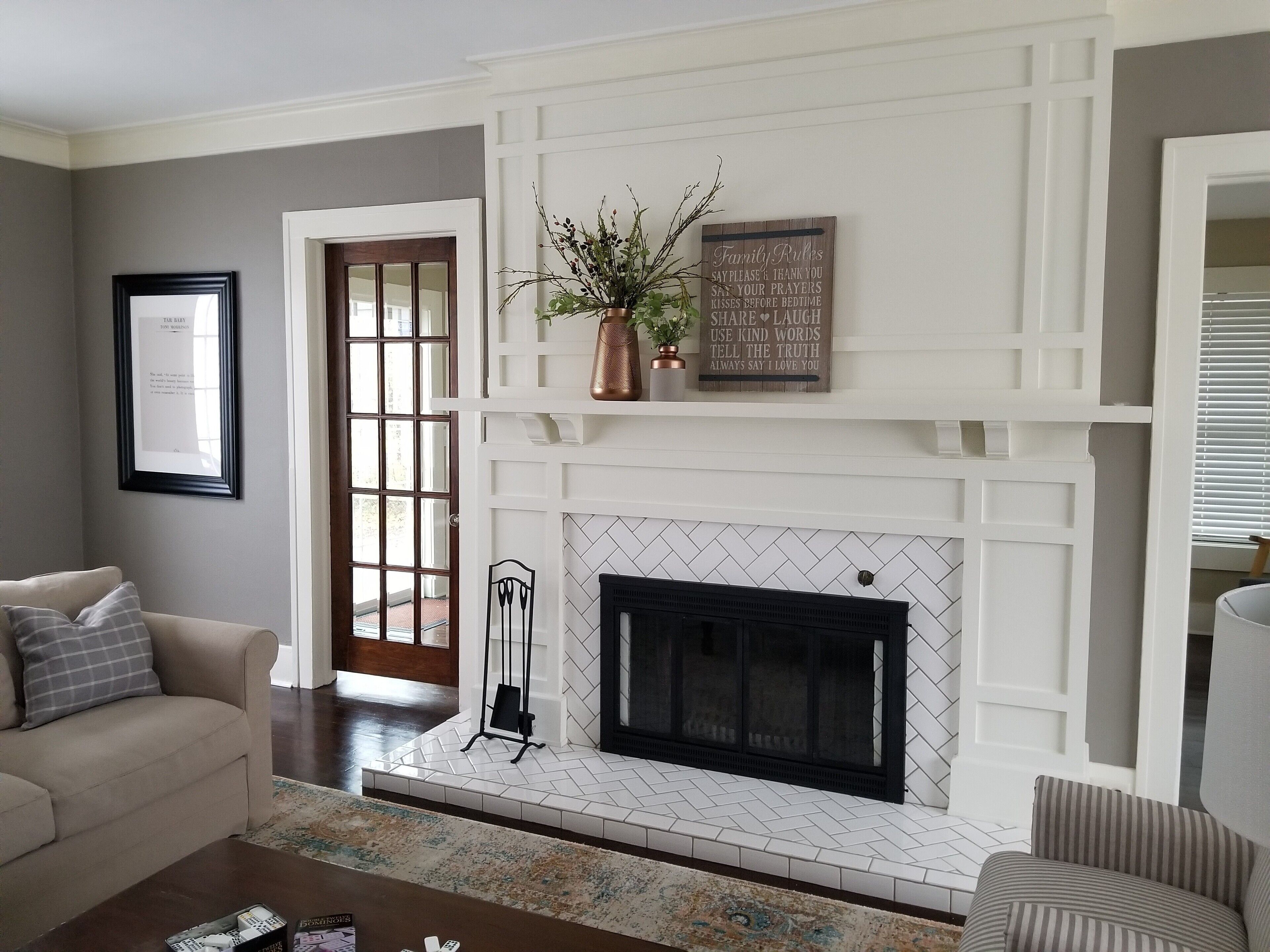 Smart TV, fireplace, foosball, books