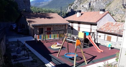 The Petra y Armando house in Anguiano
