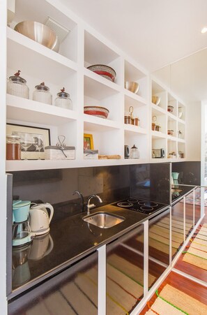 Fridge, stovetop, coffee/tea maker - Luxury Apartment Arte in Old Town (Dubrovnik)
