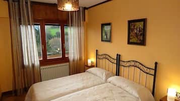4 bedrooms, in-room safe, travel crib, free WiFi