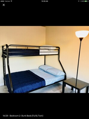 4 chambres, coffres-forts dans les chambres, Wi-Fi gratuit