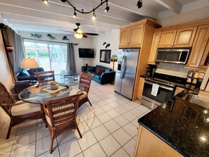 Interior - House on 26 and 7th ST in KEY Colony Beach W/Dock up to 55ft by 17 W/CABANA CLUB (Key Colony Beach)