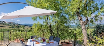 PIEVE-POGGIO CASE - POGGIO CASE