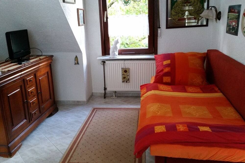 Düsseldorf Private Room for Rent