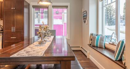 Completely renovated whole home including suite - Private hot tub, laundry, BBQ