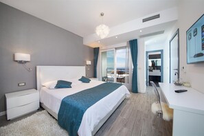 3 soverom, skrivebord, strykejern/-brett og wi-fi (inkludert)