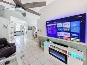 Interior - Family-Friendly 4BR · 4m Disney · Fenced Dog Run · Pool/Spa & Games. Fast WiFi (Kissimmee)