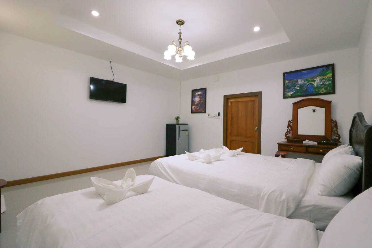 Standard Triple Room with Moutain View | Free WiFi
