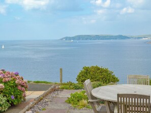 Outdoor dining - 2 bedroom accommodation in Down Thomas, near Plymouth (Down Thomas, near Plymouth)