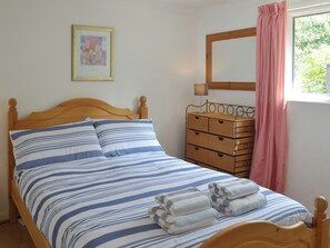 2 soverom, wi-fi (inkludert) og sengetøy