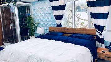 2 bedrooms, in-room safe, WiFi, bed sheets