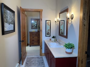 Combined shower/bathtub, hair dryer, towels, soap