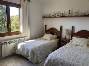 2 Schlafzimmer, Bügeleisen/Bügelbrett, WLAN, Bettwäsche