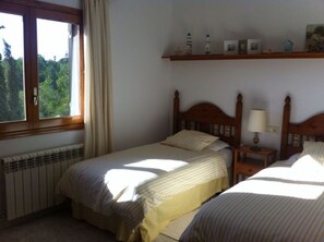 2 Schlafzimmer, Bügeleisen/Bügelbrett, WLAN, Bettwäsche