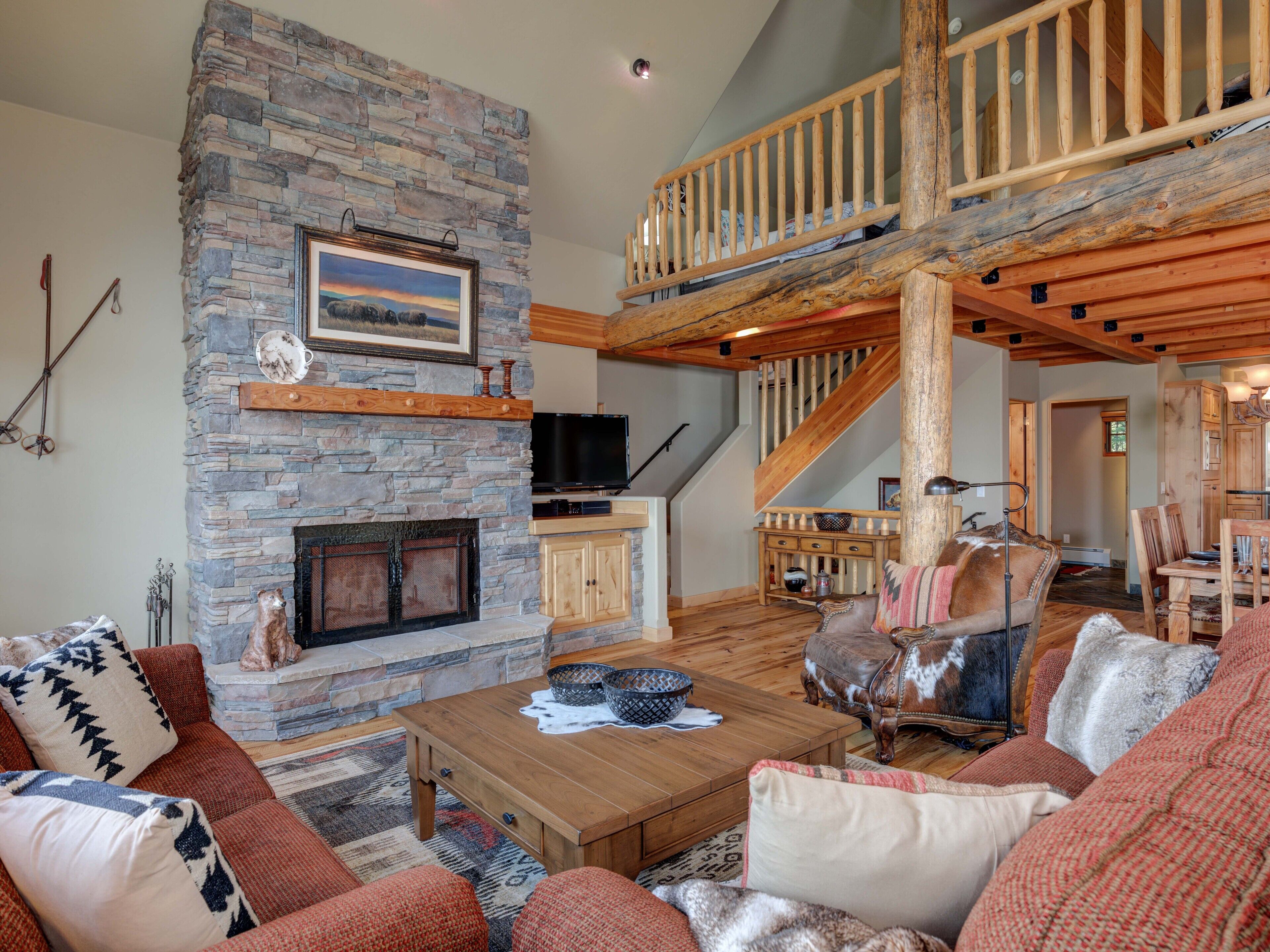 TV, fireplace, foosball, stereo
